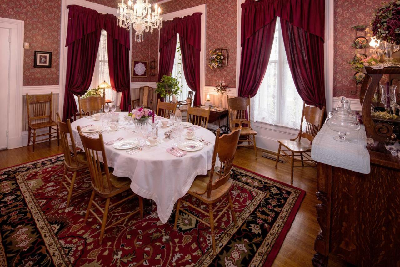 The Steamboat House Bed & Breakfast Galena Dış mekan fotoğraf